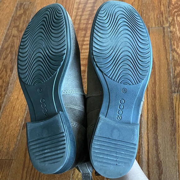 ECCO boots - Picture 4 of 4